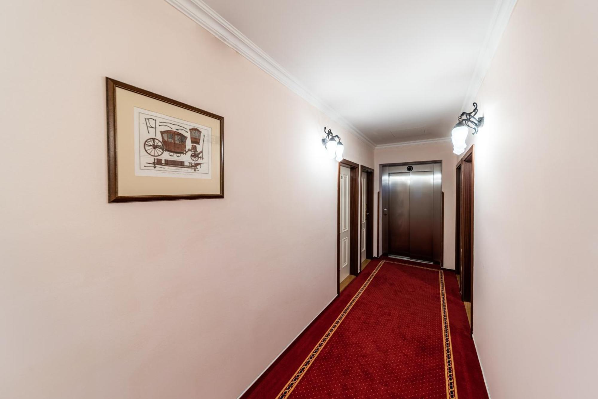 Arkada Hotel Praha Εξωτερικό φωτογραφία